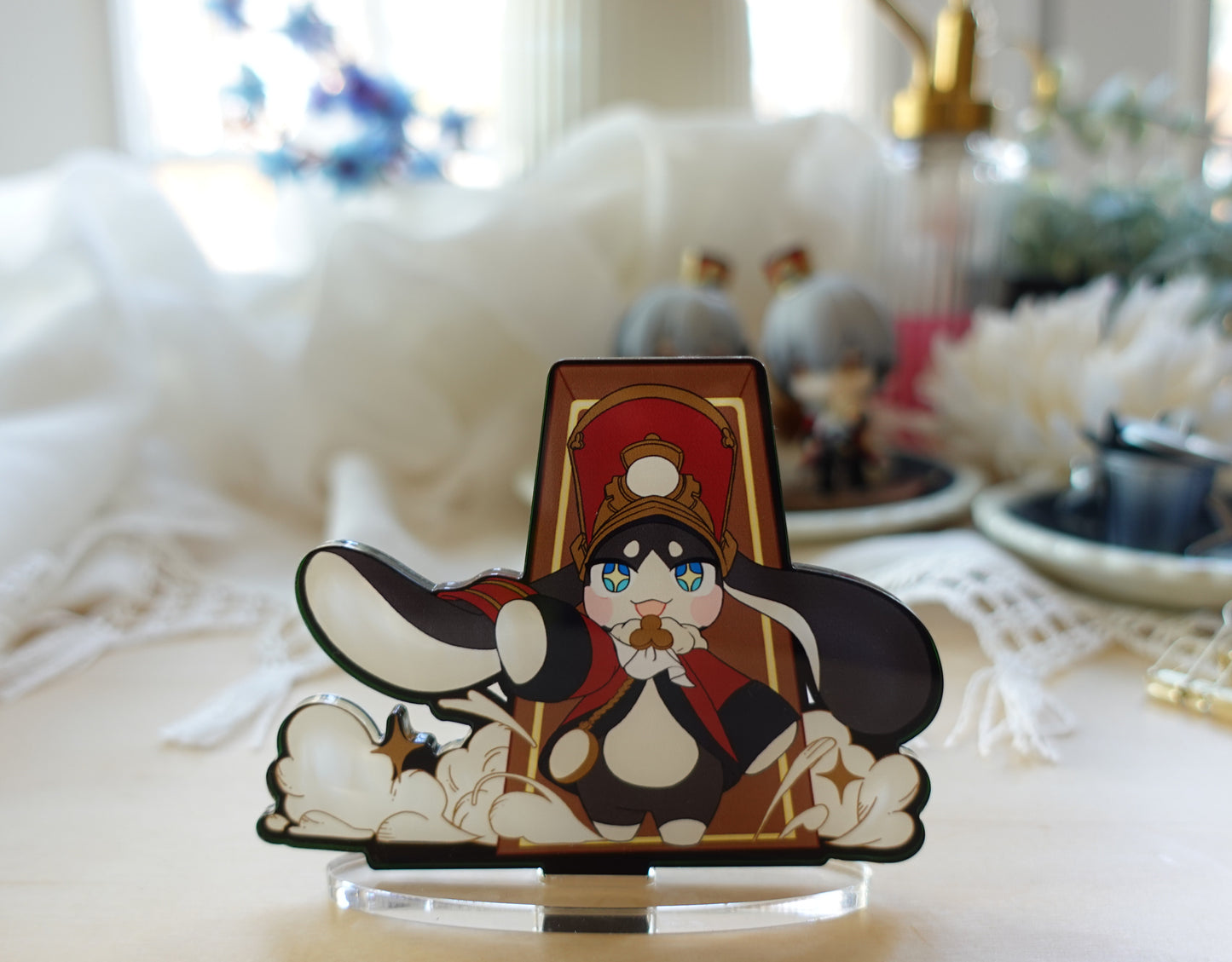 Charm-Pom Pom Standee